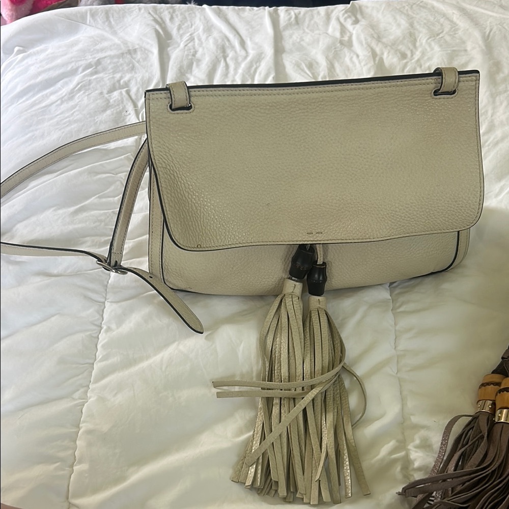 Elegant Cream Tassel Shoulder Bag